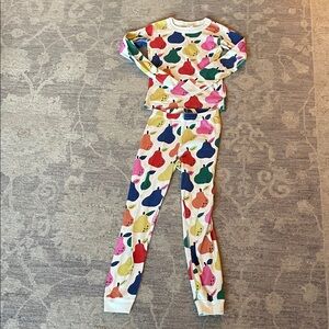 Hanna Andersson Cream Pajama Top with Multicolor Pears